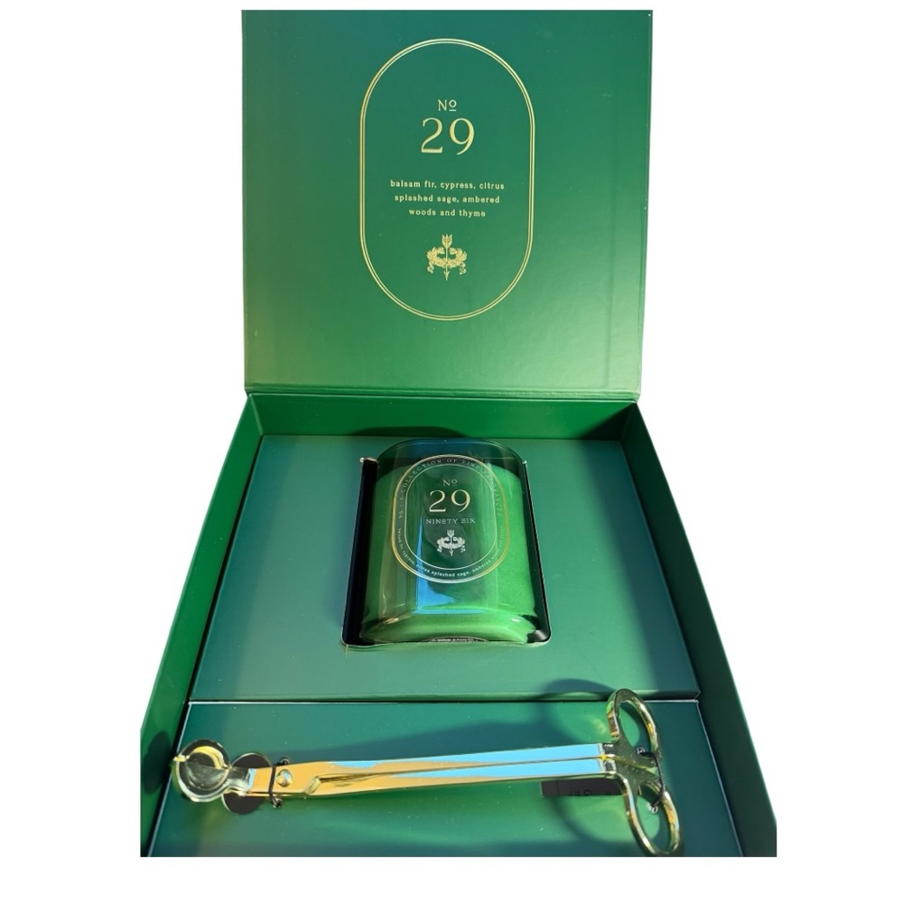 DW Home Green No. 29 Gift Candle Set